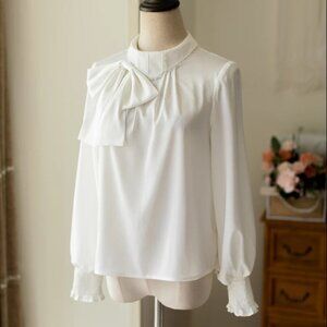 Forest Wardrobe "Basket of the Forest" Blouse, Size M, NWT (please read desc.)